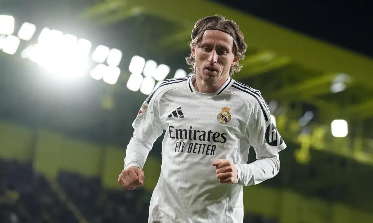 恩泽队客场告捷,保级苦战仍在继续 恩泽队客场告捷,保级苦战仍在继续